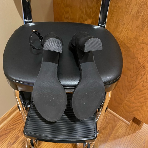 Lulus Black Sandals Size 8 - Picture 6 of 7